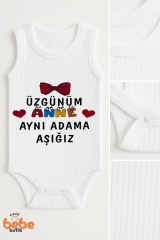 Üzgünüm Anne Aynı Adama Aşığız Yazılı Kız Bebek Çıtçıtlı Zıbın Body %100 Pamuk Yazlık Atlet Tulum 36 AY