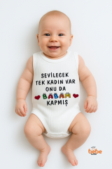 Sevilecek Tek Kadın Var Onu da Babam Kapmış Yazılı Pamuklu Ribana Çıtçıtlı Zıbın Body Unisex Tulum 36 AY