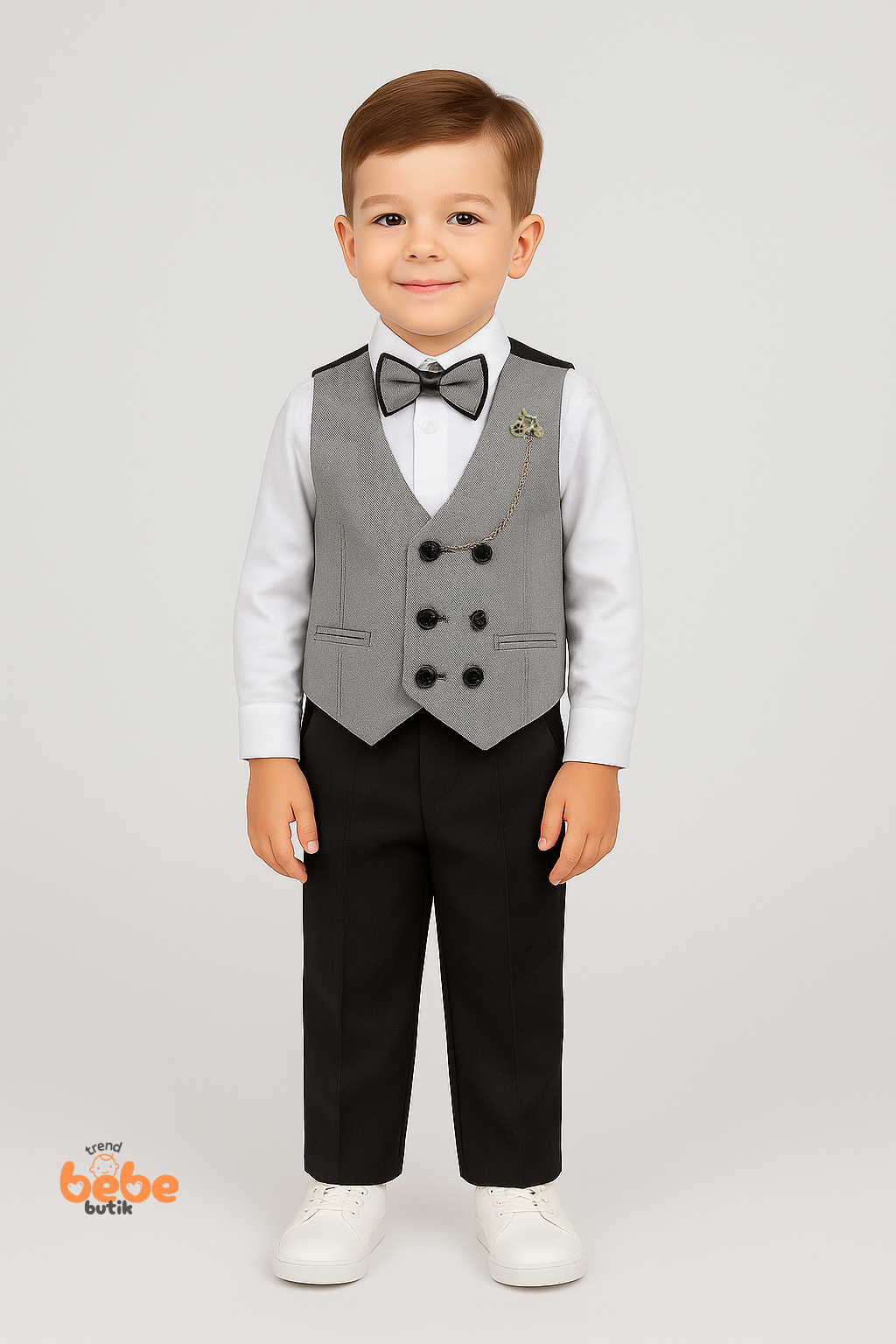 Erkek Çocuk Smokin Takım Elbise Yelekli, Papyonlu, Zincir Detaylı 3’lü Set Gömlek, Pantolon,Yelek 3 YAŞ
