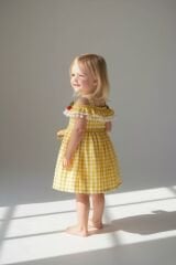 Kız Çocuk Kiraz Detaylı Yazlık Elbise – Askılı Pötikare Desen | 2-5 Yaş Renk Seçenekli SARI 1 Yaş