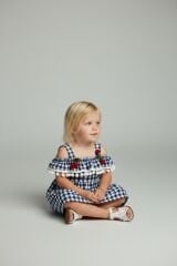 Kız Çocuk Kiraz Detaylı Yazlık Elbise – Askılı Pötikare Desen | 2-5 Yaş Renk Seçenekli LACİVERT 2 Yaş