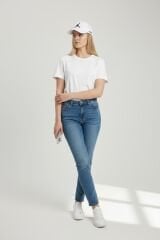 Kadın Nakış Detaylı Basketbol Şapkası - Ayarlanabilir Spor Şapka BEYAZ