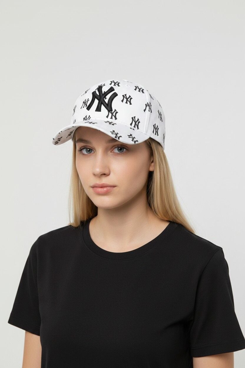 Kadın Desenli Beyzbol Şapkası - Ayarlanabilir Nakış Detaylı Spor Şapka BEYAZ DESENLİ
