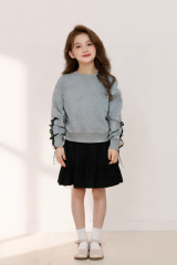Kız Çocuk Kol Kurdela Detaylı Sweatshirt ve Siyah Fırfırlı Etek Takımı 2 Li Takım Şık Kombin GRİ - 4-5 Yaş