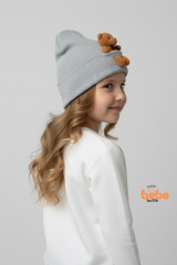 Peluş Ayıcık Detaylı Kız Çocuk Triko Bere – Yumuşak Triko Kışlık Şapka | Pamuklu Örgü Beanie Modeli