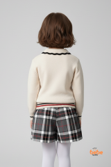 Kız Çocuk Ekru Triko Kazak ve Ekose Şort Etekli Takım Okul Stili Kombin Sonbahar Kış Şık Kolej Takım
