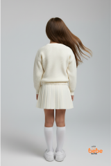 Ekru Çilek Nakışlı Düğmeli Triko Hırka ve Etekli Kız Çocuk Takım Rahat Şık Takım 3-4 Yaş