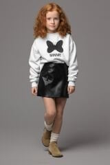 Kız Çocuk 2'Li Takım Deri Şort Etek ve Minnie Temalı Pamuklu Beyaz Sweatshirt Şık Deri Şortlu Kombin 3-4 Yaş